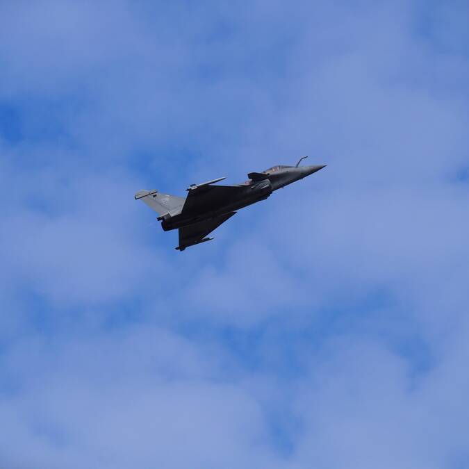 Le Rafale Solo Display